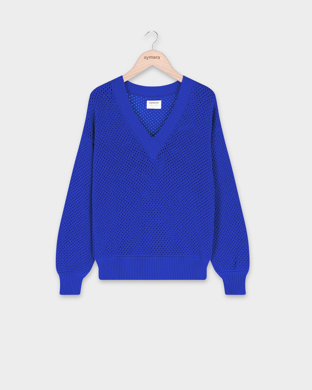 Fantasy knit chunky V-neck sweater cobalt